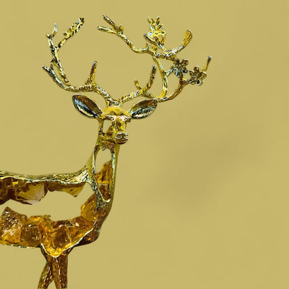 DEER WITH GEODE STONES - Mayra Decor & Interiors