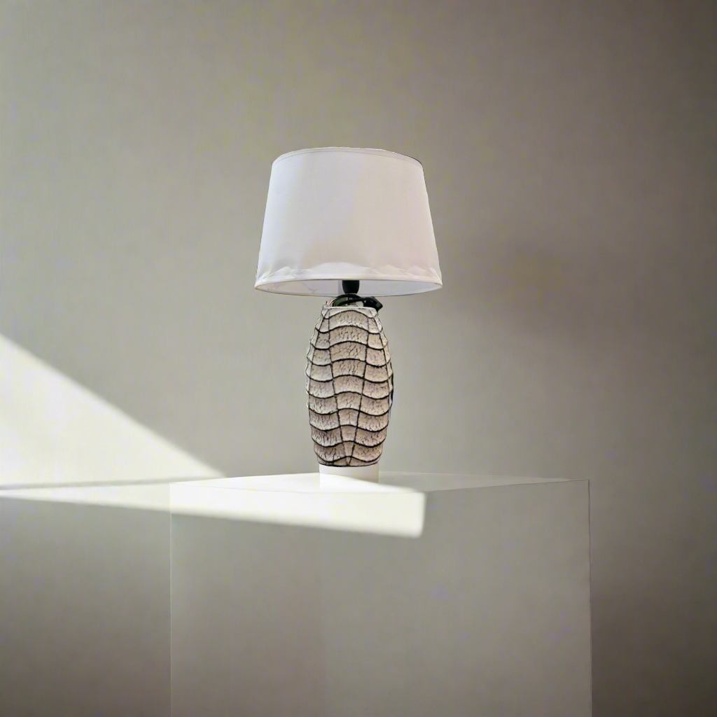 White Waves Lamp