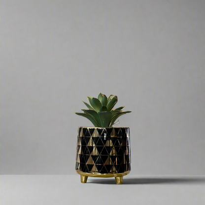 Triangle Small Planters