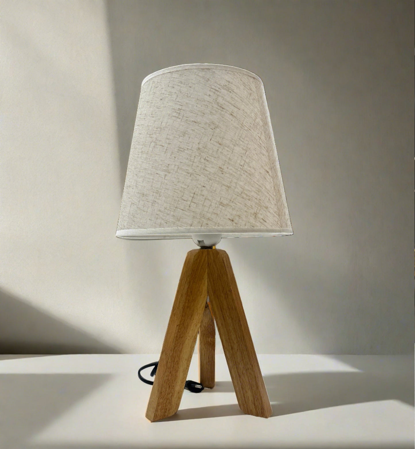 Wooden Tripod Lamp